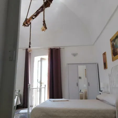 Πανσιόν La Casa Bianca Monopoli